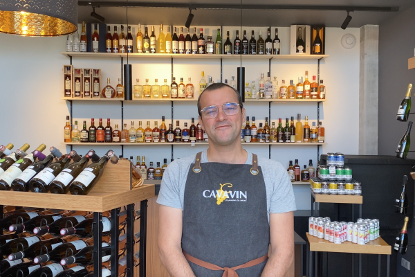 Franz, votre caviste CAVAVIN Nantes Saint Joseph
